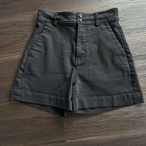 Everlane High Waisted Black Cotton Shorts Size 4 Minimalist